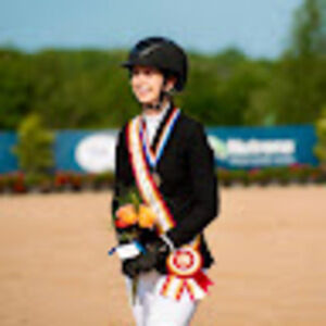 Meet your Posher, Allie rae